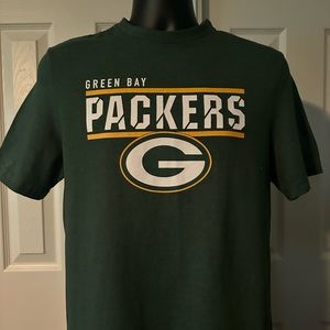 Green Bay Packers t-shirt Majestic brand
Size M
Excellent condition